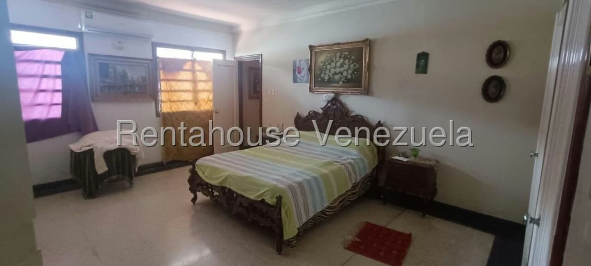 Casa (Duplex) en Venta en Santa Monica, Distrito Metropolitano - 18