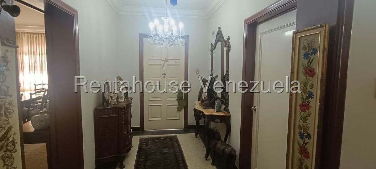 Casa (Duplex) en Venta en Santa Monica, Distrito Metropolitano - 3