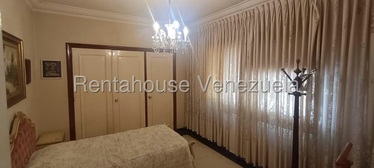 Casa (Duplex) en Venta en Santa Monica, Distrito Metropolitano - 23