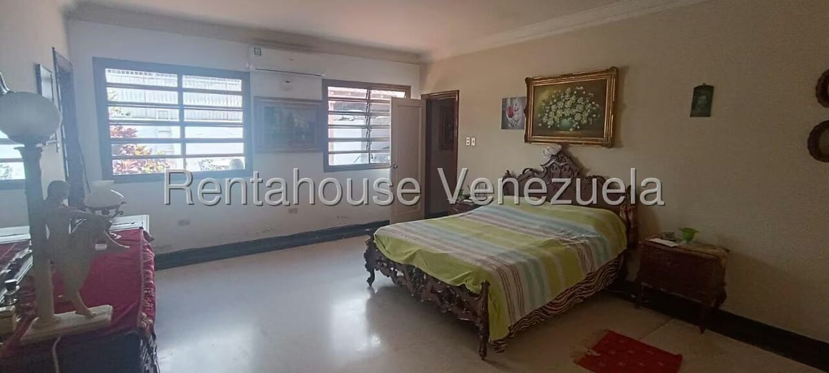 Casa (Duplex) en Venta en Santa Monica, Distrito Metropolitano - 26