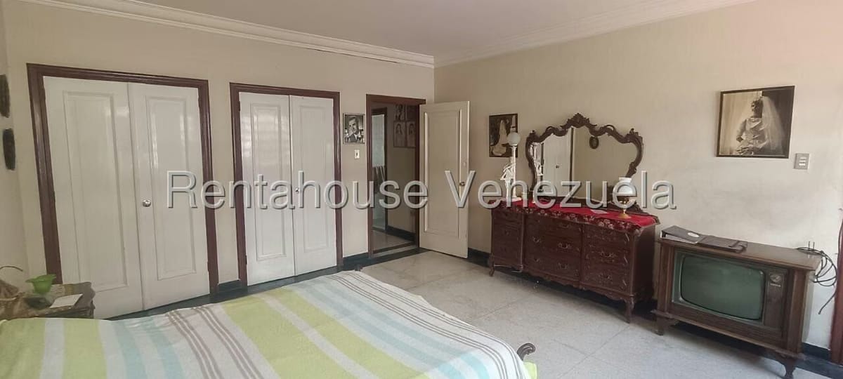 Casa (Duplex) en Venta en Santa Monica, Distrito Metropolitano - 27