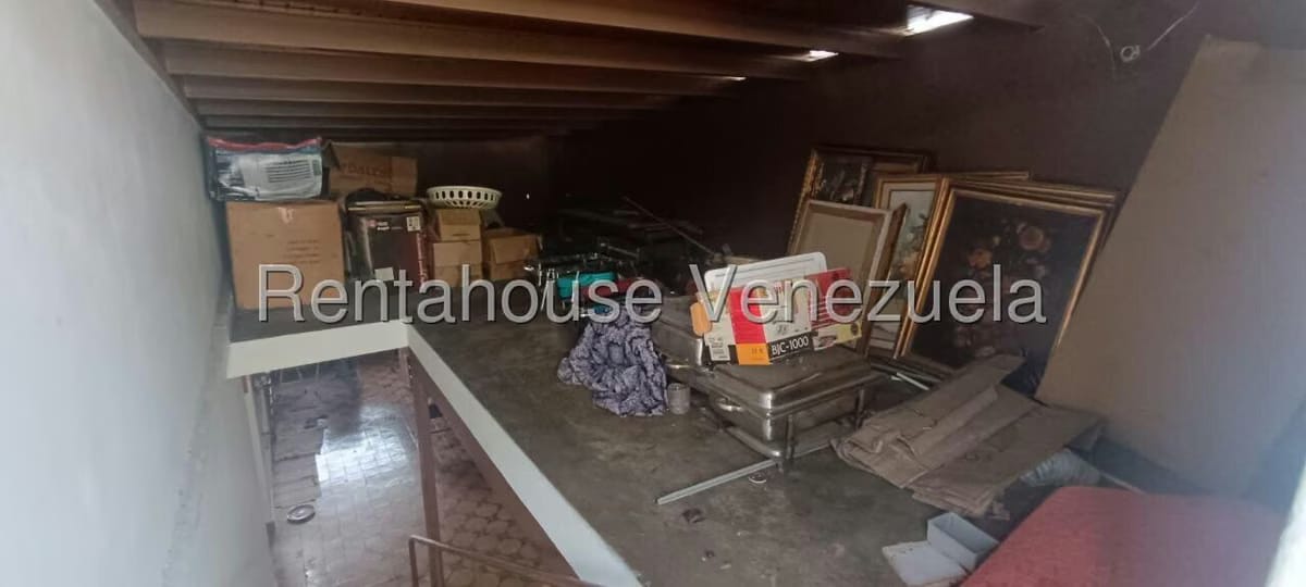 Casa (Duplex) en Venta en Santa Monica, Distrito Metropolitano - 32