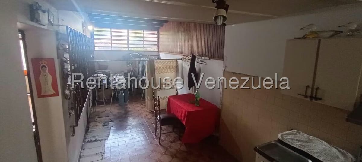 Casa (Duplex) en Venta en Santa Monica, Distrito Metropolitano - 33