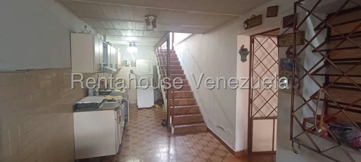 Casa (Duplex) en Venta en Santa Monica, Distrito Metropolitano - 34
