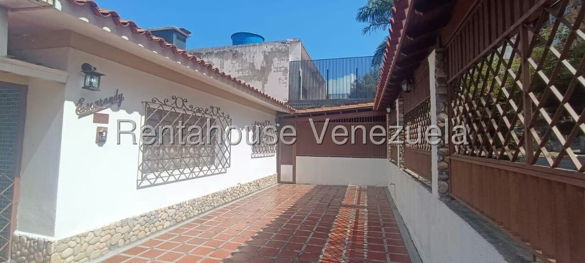 Casa (Duplex) en Venta en Santa Monica, Distrito Metropolitano - 42