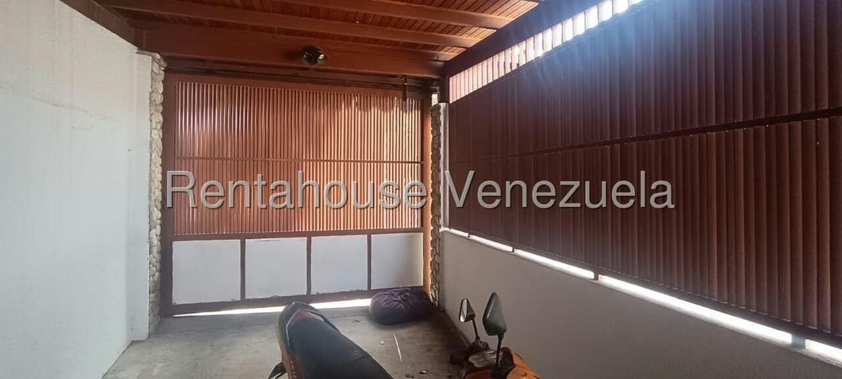 Casa (Duplex) en Venta en Santa Monica, Distrito Metropolitano - 47
