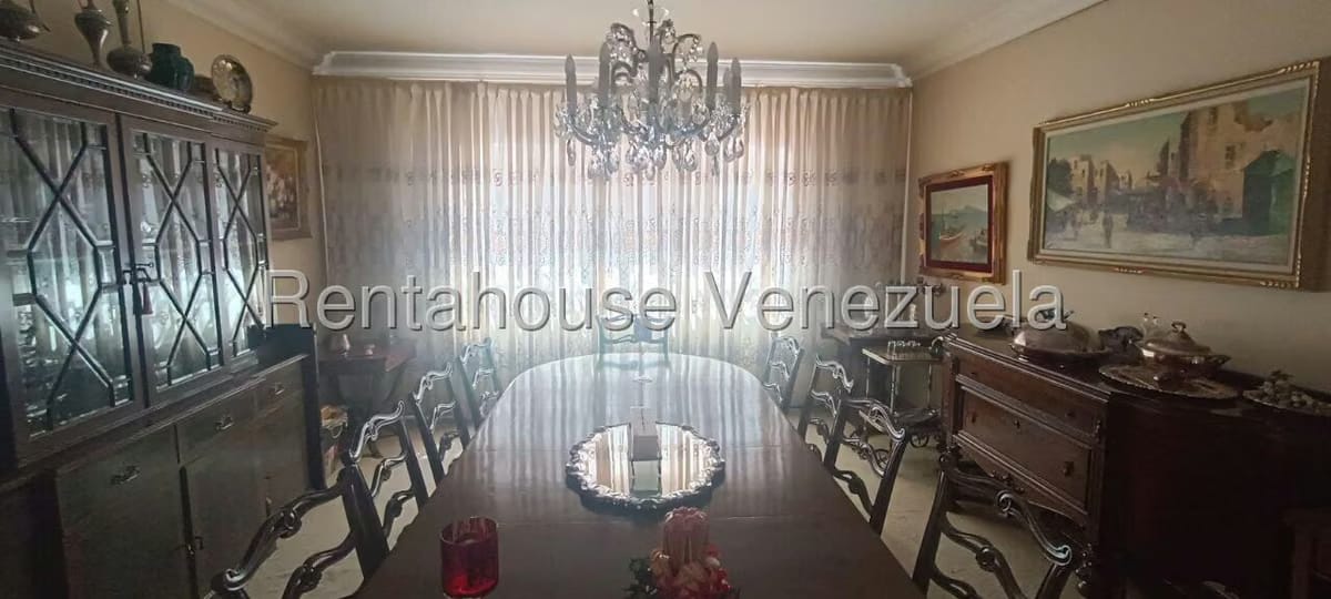 Casa (Duplex) en Venta en Santa Monica, Distrito Metropolitano - 6