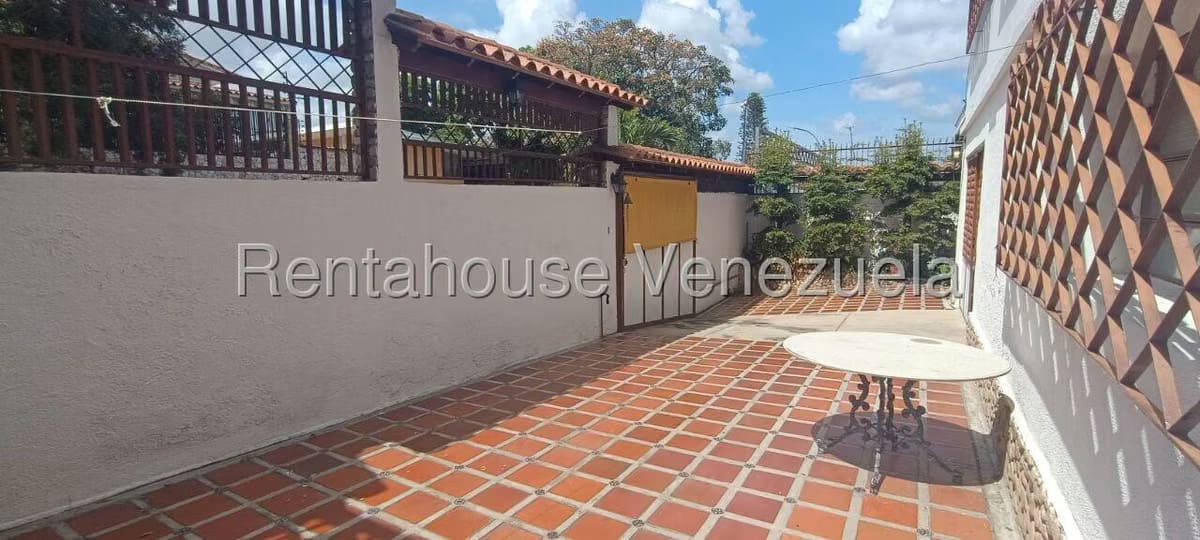 Casa (Duplex) en Venta en Santa Monica, Distrito Metropolitano - 62