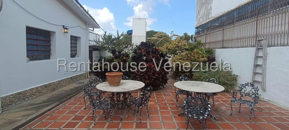Casa (Duplex) en Venta en Santa Monica, Distrito Metropolitano - 65