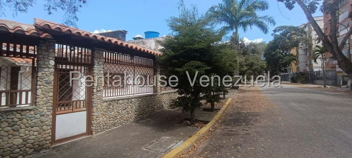 Casa (Duplex) en Venta en Santa Monica, Distrito Metropolitano - 68