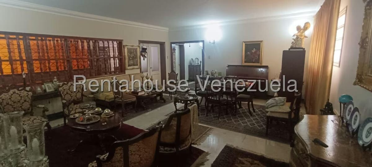 Casa (Duplex) en Venta en Santa Monica, Distrito Metropolitano - 8