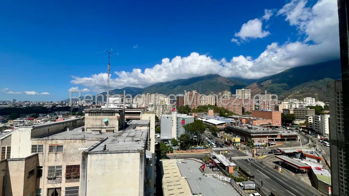 Apartamento (1 Nivel) en Venta en La California Norte, Distrito Metropolitano - 27