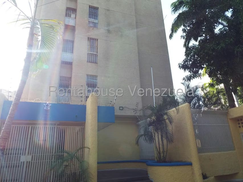 Apartamento (1 Nivel) en Venta en Tanaguarena, Vargas - 2