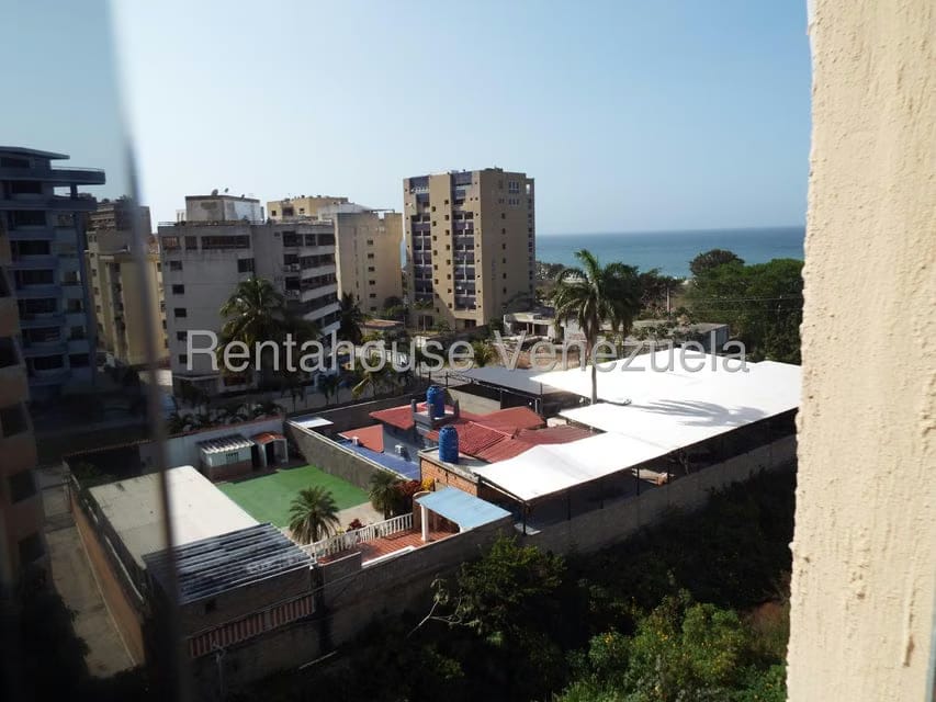 Apartamento (1 Nivel) en Venta en Tanaguarena, Vargas - 35