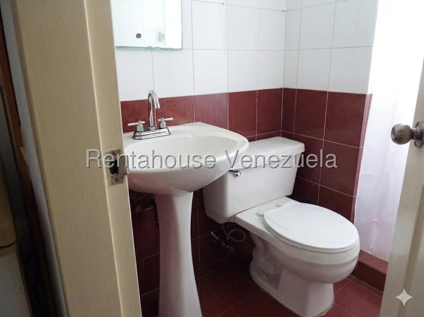 Apartamento (1 Nivel) en Venta en Tanaguarena, Vargas - 36