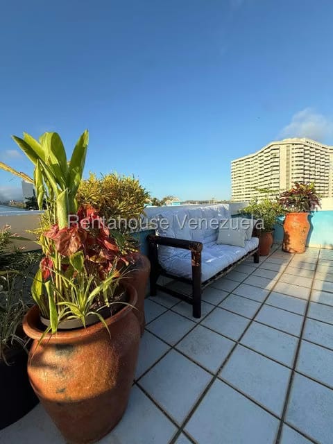 Apartamento (1 Nivel) en Venta en Porlamar, Nueva Esparta - 9