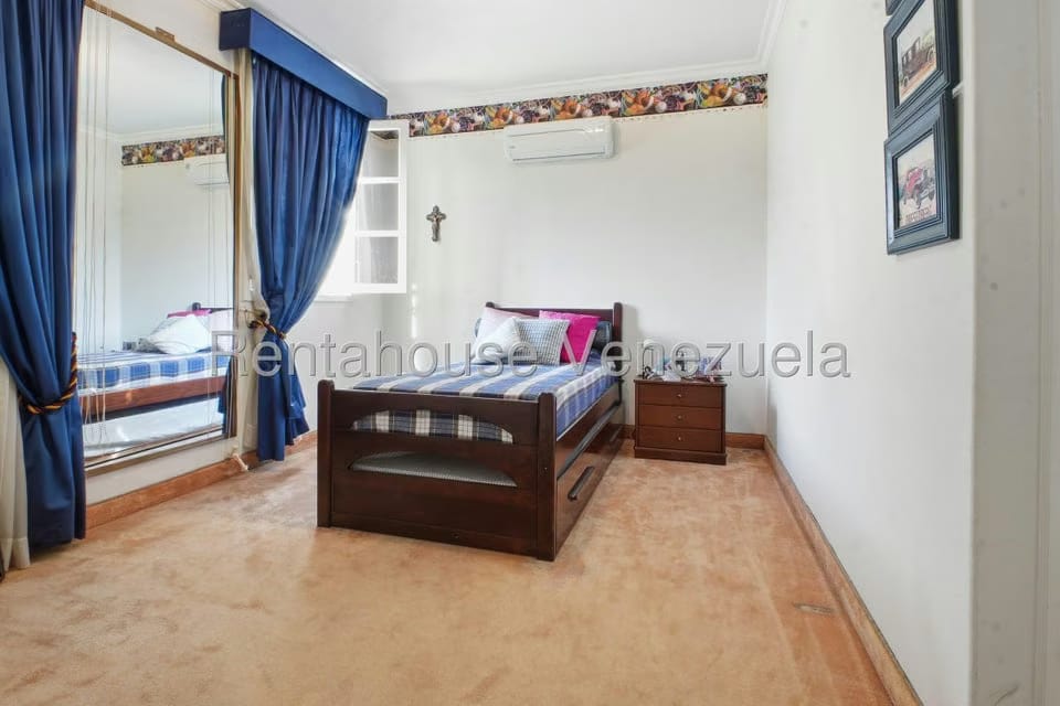 Casa (Duplex) en Venta en Los Naranjos del Cafetal, Distrito Metropolitano - 20