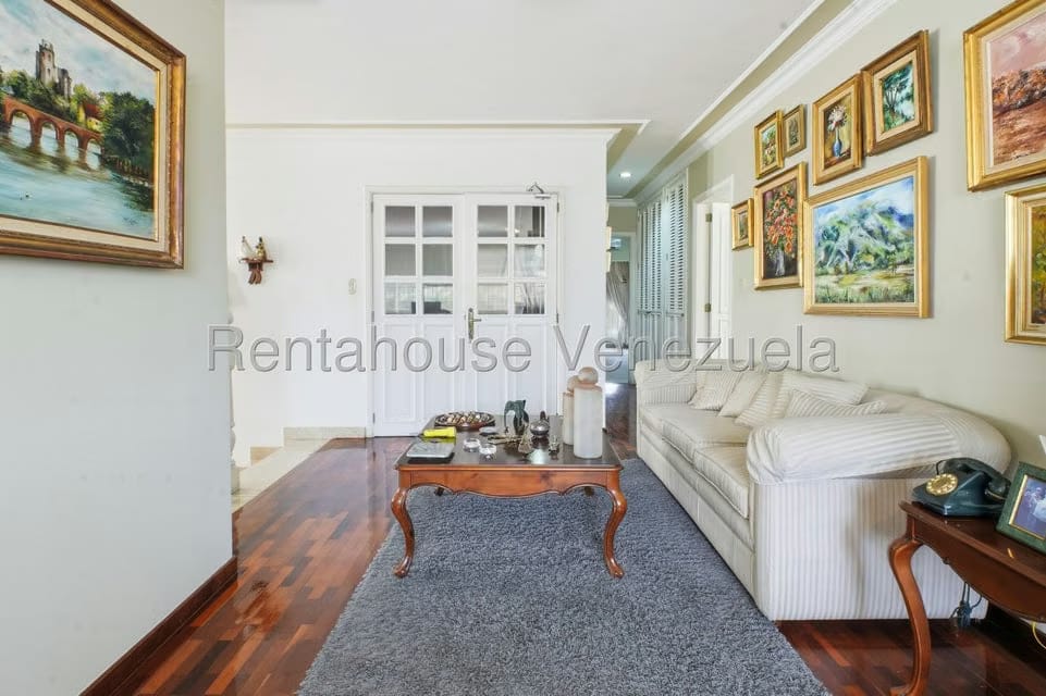 Casa (Duplex) en Venta en Los Naranjos del Cafetal, Distrito Metropolitano - 22