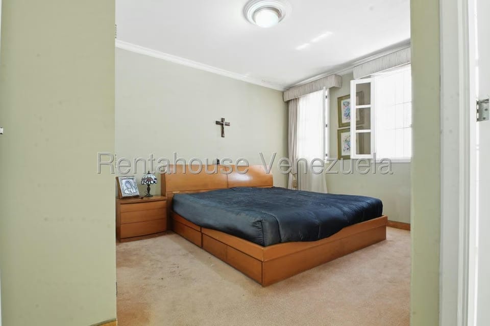 Casa (Duplex) en Venta en Los Naranjos del Cafetal, Distrito Metropolitano - 24