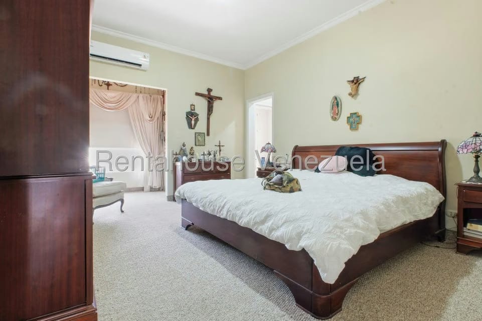 Casa (Duplex) en Venta en Los Naranjos del Cafetal, Distrito Metropolitano - 26