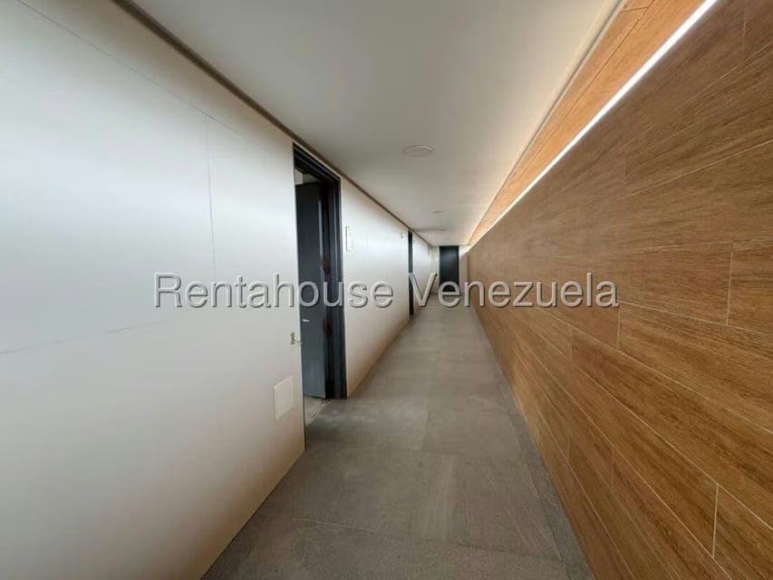 Apartamento (Duplex) en Venta en Mirador de Los Campitos I, Distrito Metropolitano - 2