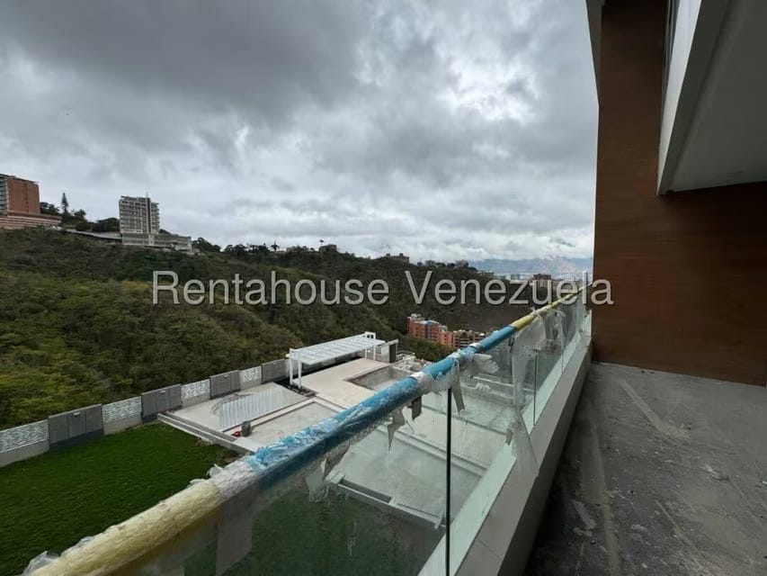 Apartamento (Duplex) en Venta en Mirador de Los Campitos I, Distrito Metropolitano - 11