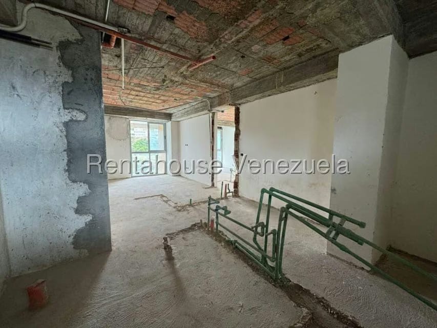 Apartamento (Duplex) en Venta en Mirador de Los Campitos I, Distrito Metropolitano - 16