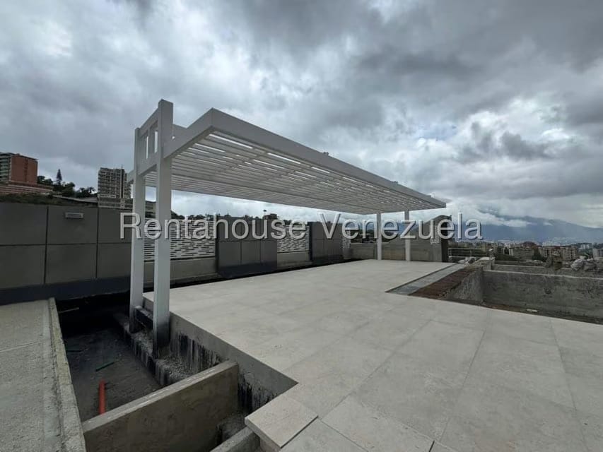 Apartamento (Duplex) en Venta en Mirador de Los Campitos I, Distrito Metropolitano - 31