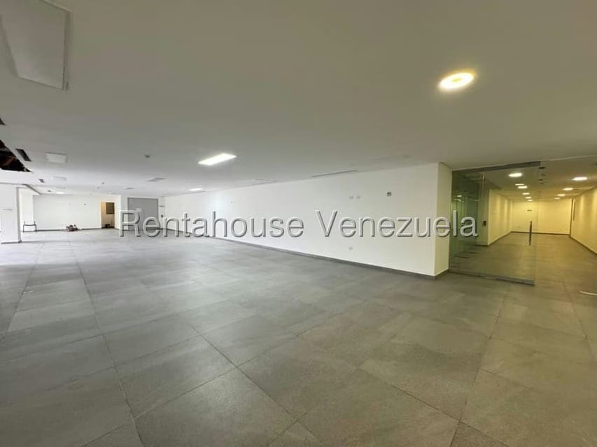 Apartamento (Duplex) en Venta en Mirador de Los Campitos I, Distrito Metropolitano - 36