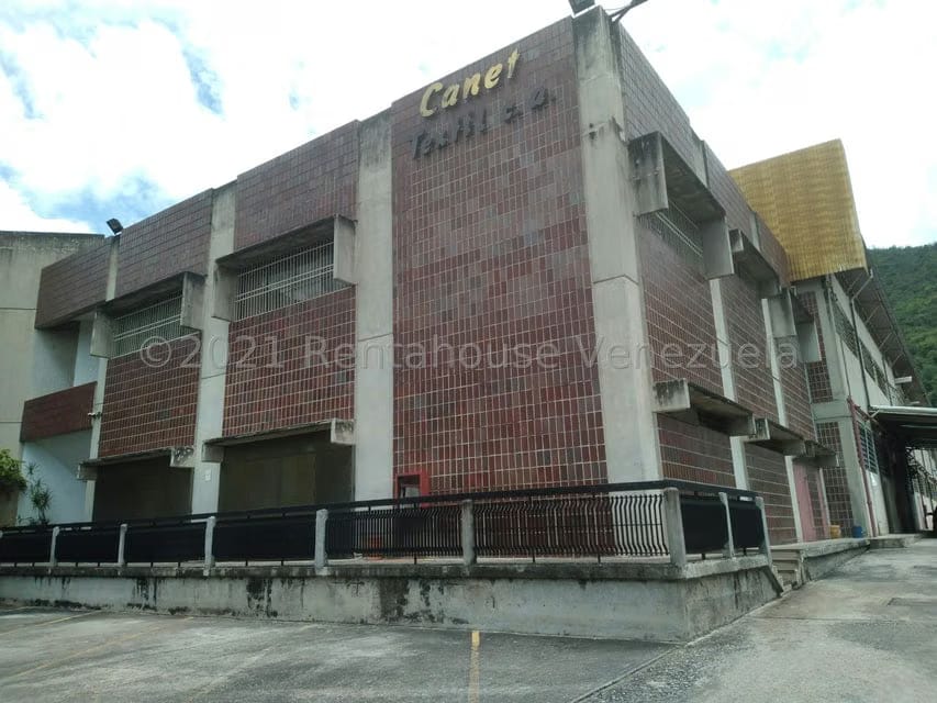 Comercial (Edificio) en Venta en Guarenas, Miranda
