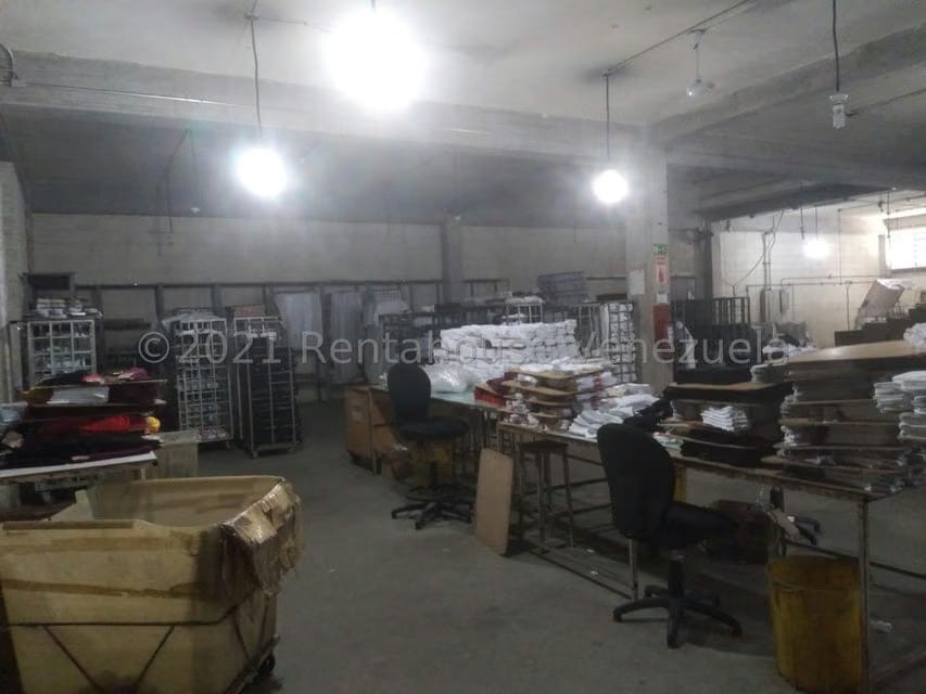 Comercial (Edificio) en Venta en Guarenas, Miranda - 15