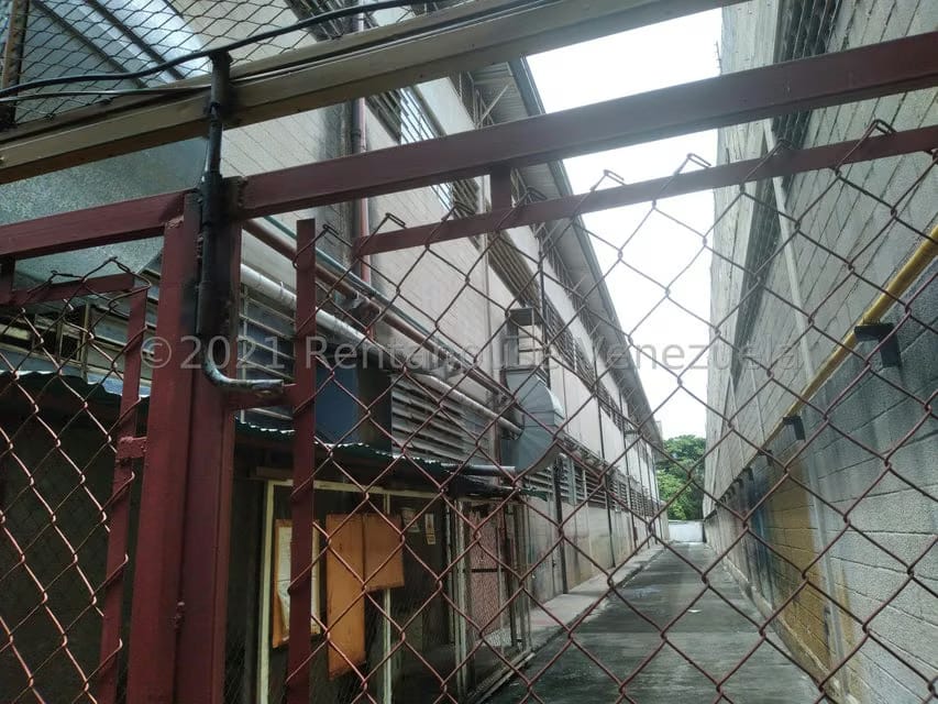 Comercial (Edificio) en Venta en Guarenas, Miranda - 21