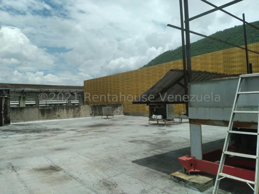 Comercial (Edificio) en Venta en Guarenas, Miranda - 26