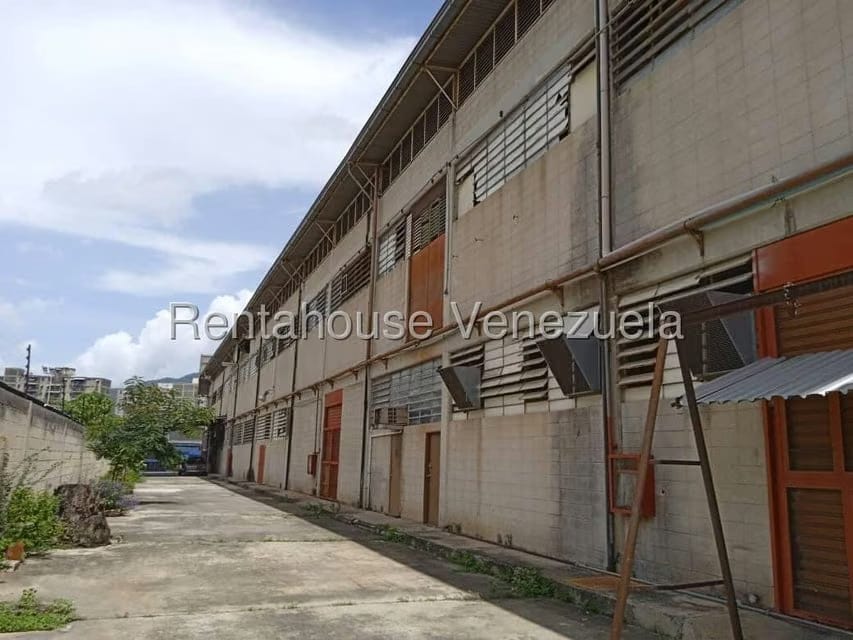 Comercial (Edificio) en Venta en Guarenas, Miranda - 27