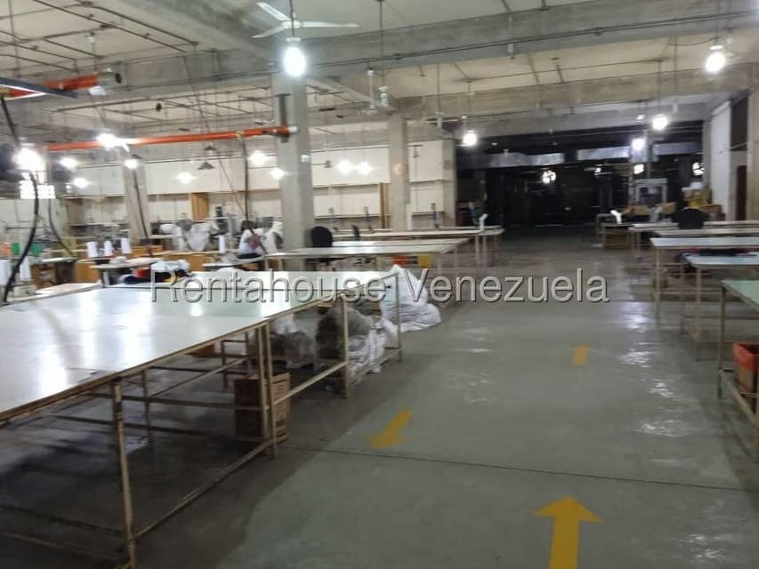 Comercial (Edificio) en Venta en Guarenas, Miranda - 31