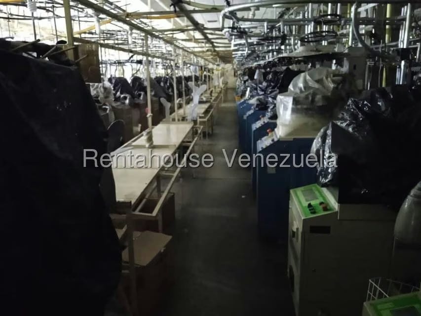 Comercial (Edificio) en Venta en Guarenas, Miranda - 34