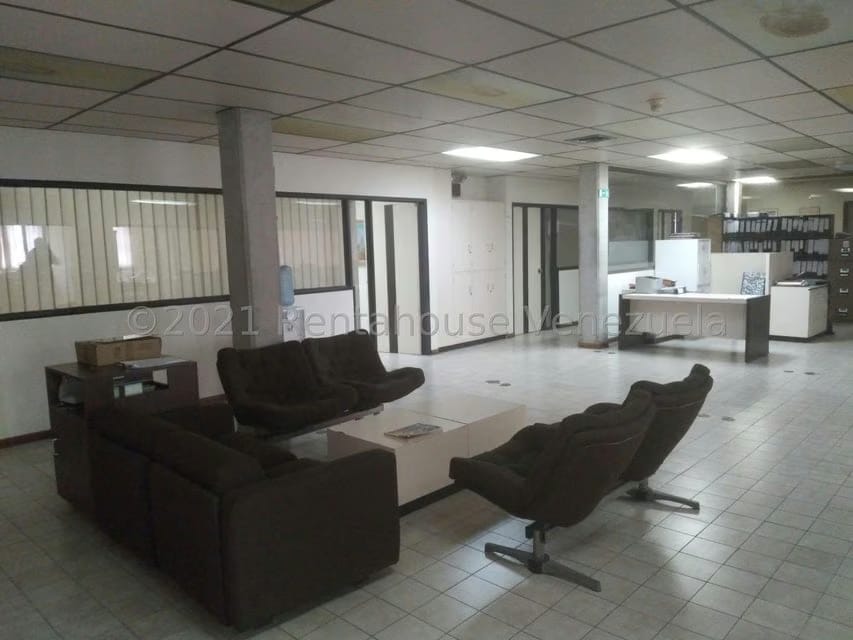 Comercial (Edificio) en Venta en Guarenas, Miranda - 5