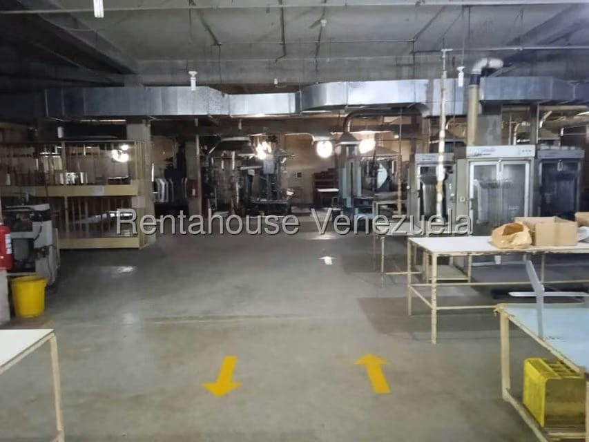 Comercial (Edificio) en Venta en Guarenas, Miranda - 44