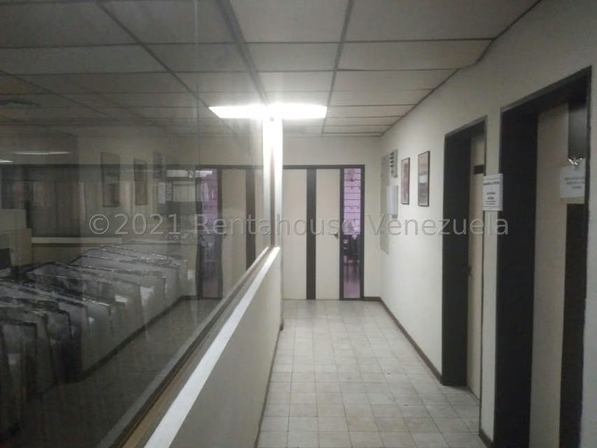 Comercial (Edificio) en Venta en Guarenas, Miranda - 10