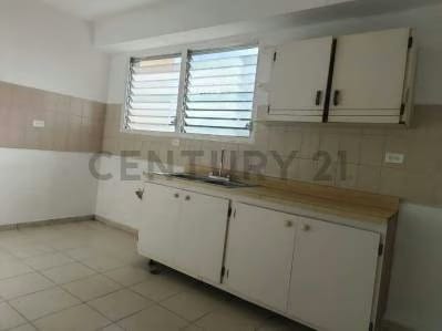 Amplio y Comodo Apartamento en Alquiler - 5