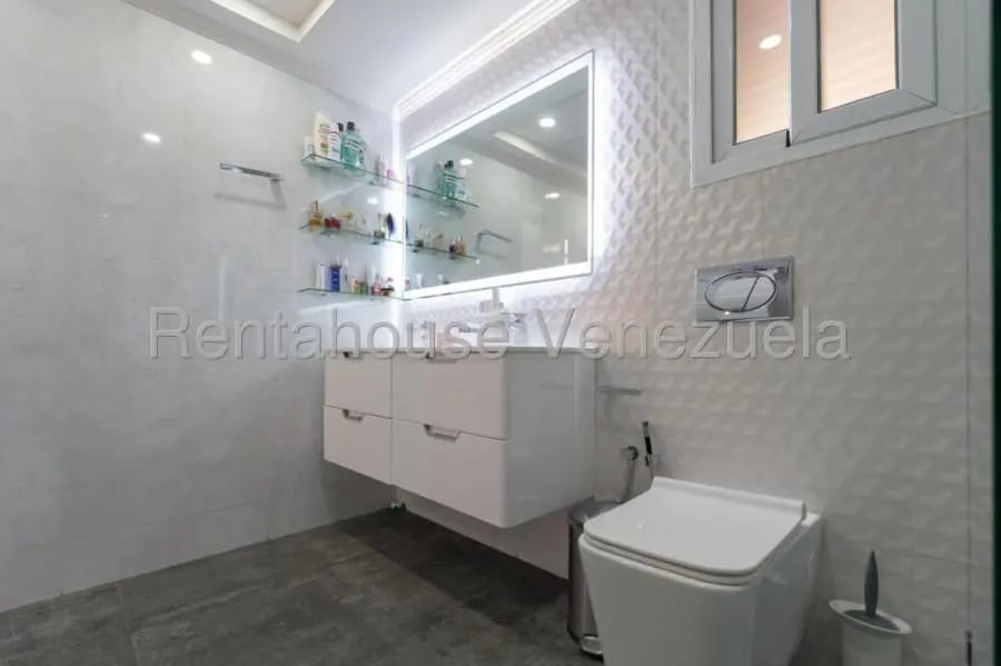 Casa en Venta en La Tahona Caracas - 14