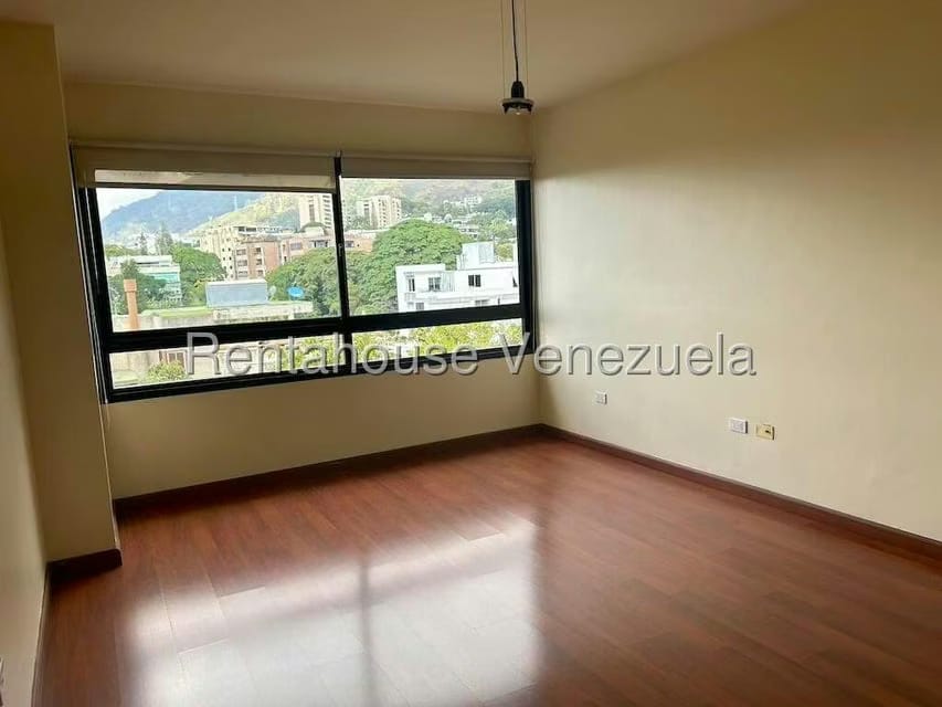 Apartamento (1 Nivel) en Venta en Los Palos Grandes, Distrito Metropolitano - 15