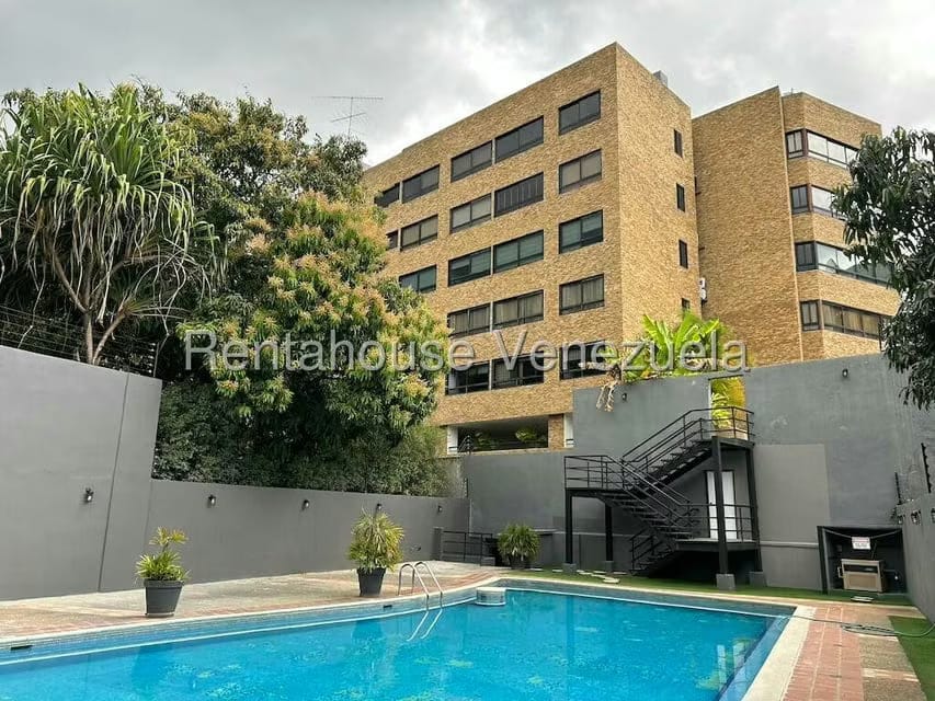 Apartamento (1 Nivel) en Venta en Los Palos Grandes, Distrito Metropolitano - 40