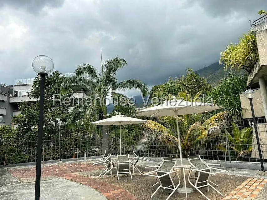 Apartamento (1 Nivel) en Venta en Los Palos Grandes, Distrito Metropolitano - 43