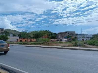 Terreno comercial en zona de alto trafico - 5