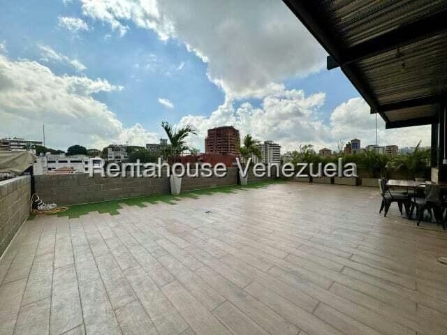 Comercial (Local Comercial) en Venta en La Florida, Distrito Metropolitano - 26