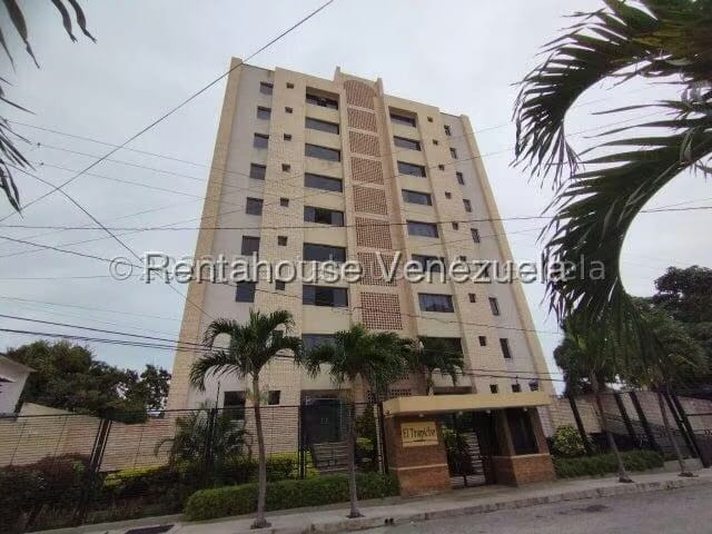 Apartamento (1 Nivel) en Alquiler en Parroquia Catedral, Lara