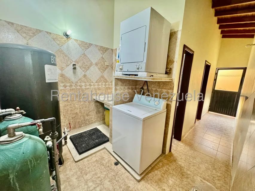 Casa (Duplex) en Venta en Colinas de Pirineos, Tachira - 20