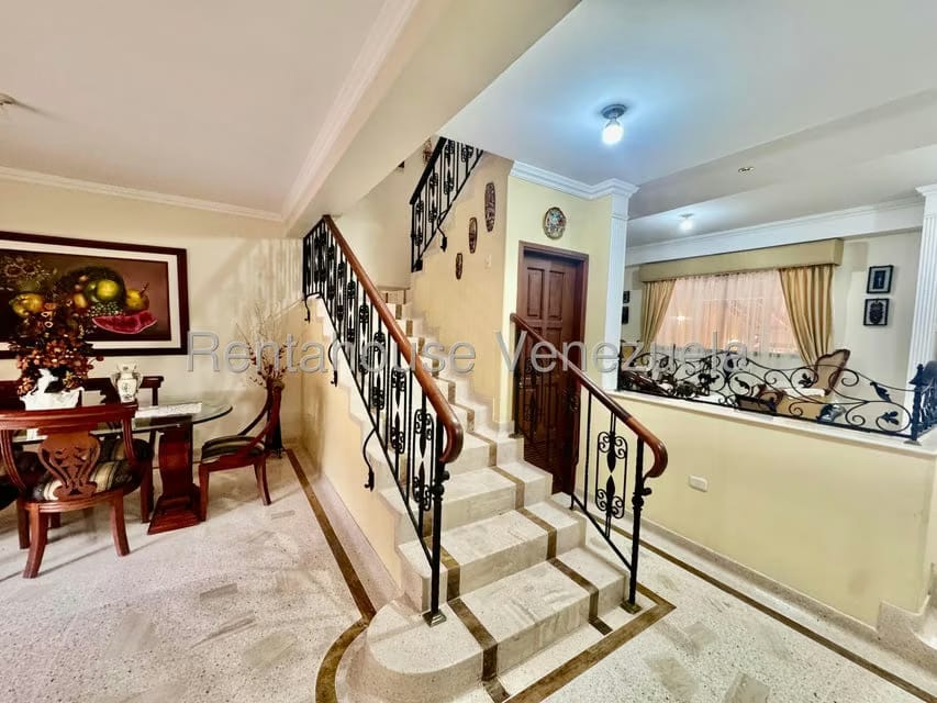 Casa (Duplex) en Venta en Colinas de Pirineos, Tachira - 25