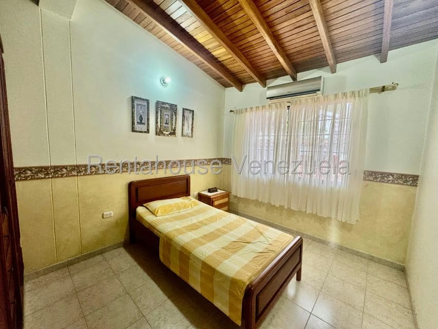 Casa (Duplex) en Venta en Colinas de Pirineos, Tachira - 31